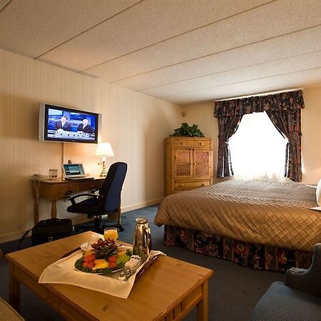 Westford Regency Inn & Conference Center Habitación foto
